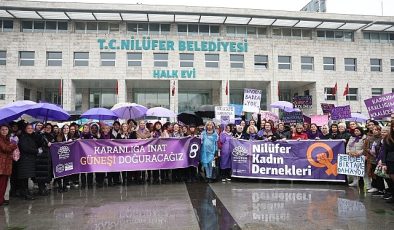 Nilüferli kadınlar 8 Mart’ta ‘Karanlığa İnat Güneşi Doğuracağız’ sloganıyla yürüdü