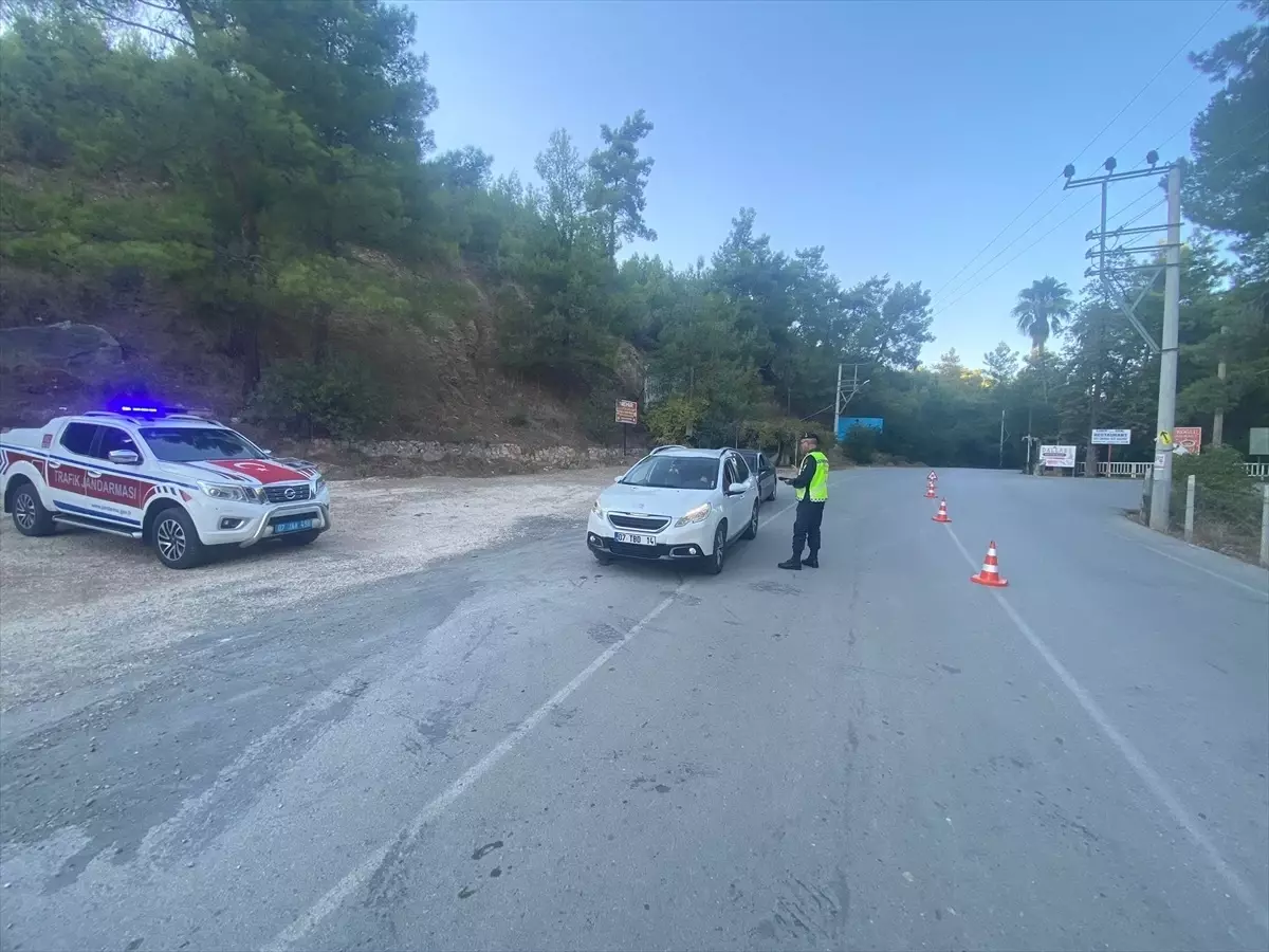 Serik’te Trafik ve Alkol Kontrolü