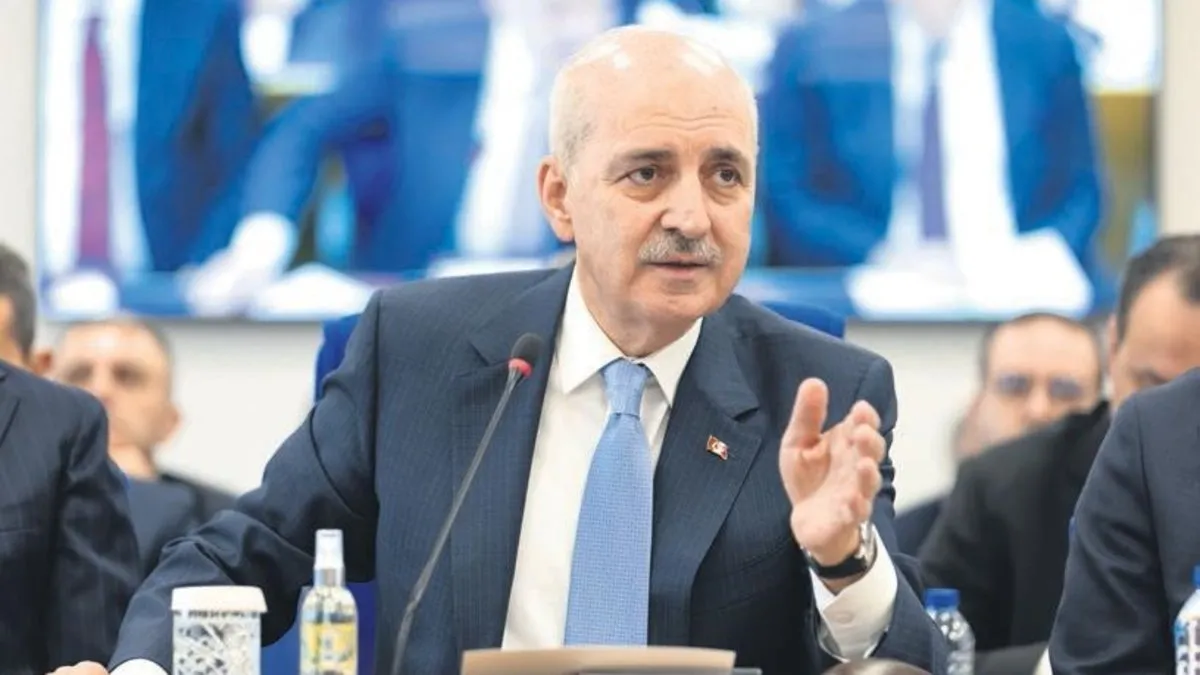 ‘Partiler uzlaşırsa yeni anayasa süreci devam eder’
