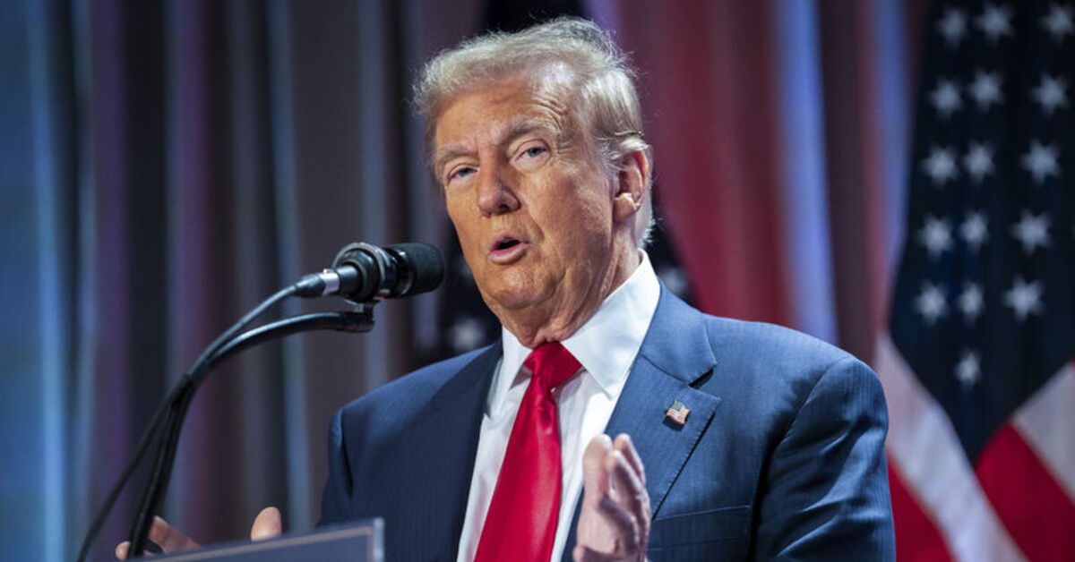 Trump, iktidar değişimi için imza attı