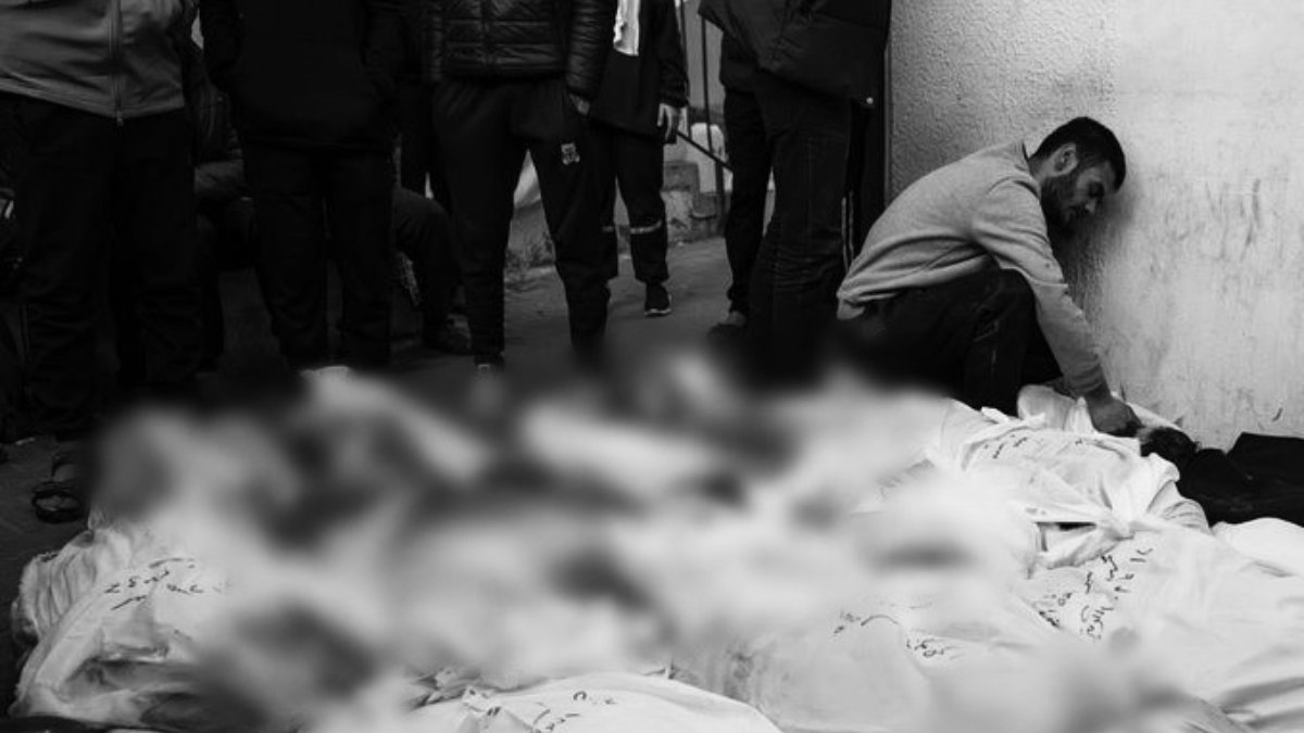 İsrail ordusu Nuseyrat Mülteci Kampı’nı vurdu: En az 30 ölü, 40 yaralı